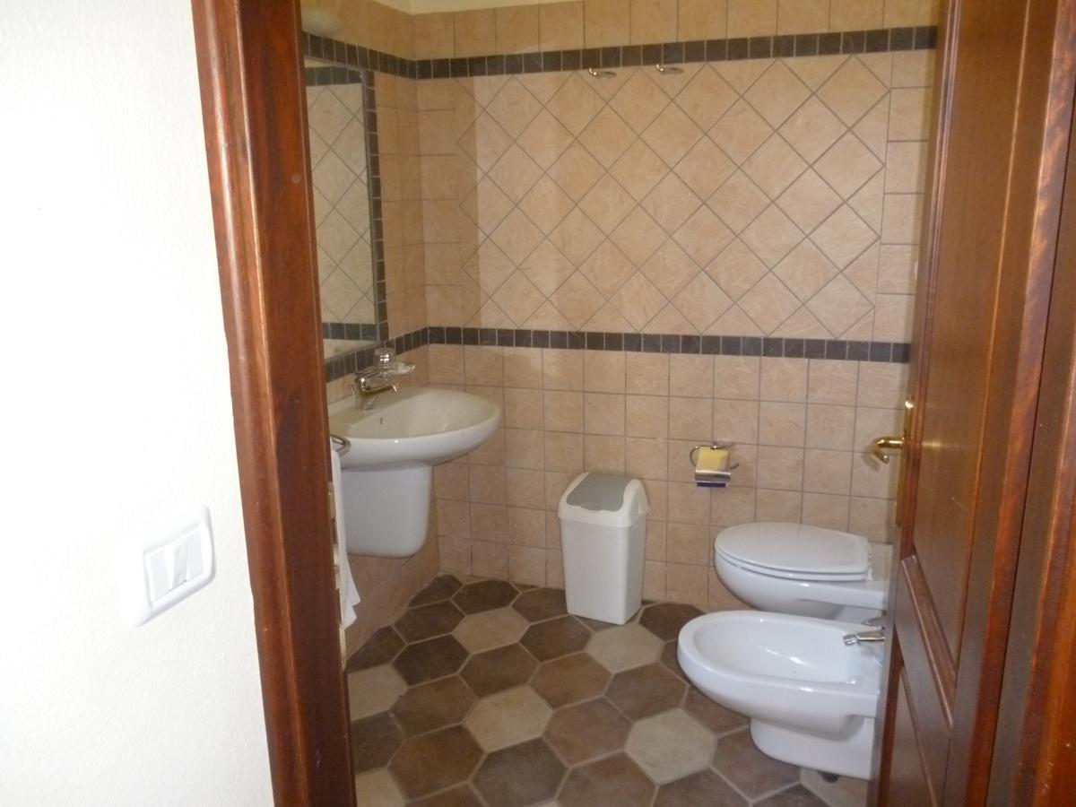 Hotel Minnia Budoni Extérieur photo